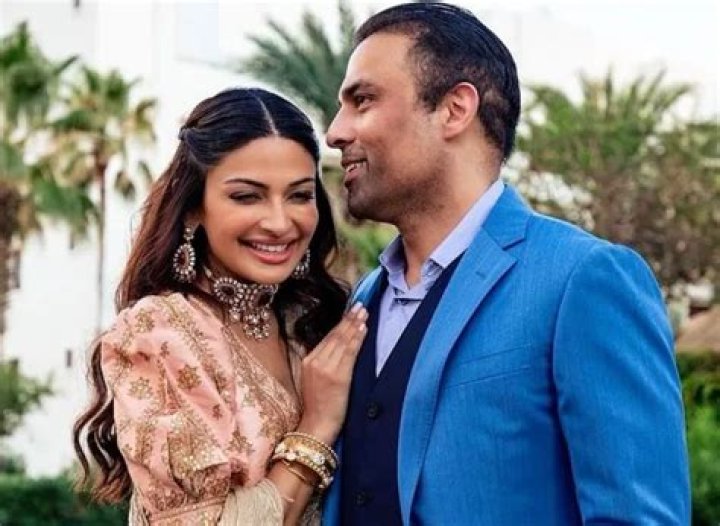 Neeru Bajwa Net Worth