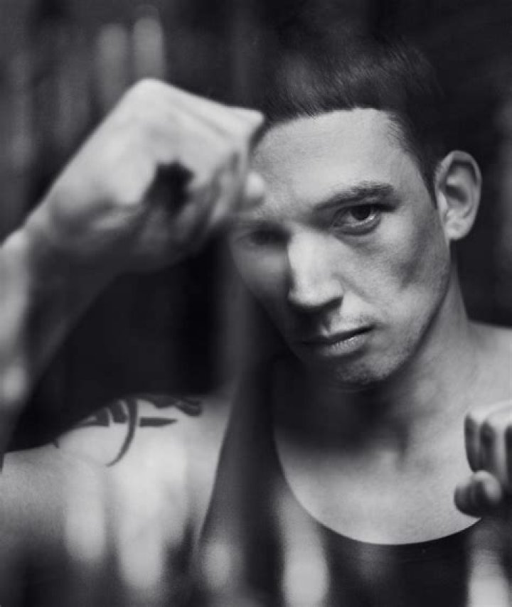 Nick Ofield Net Worth