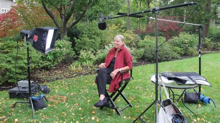 Noel Barrett Net Worth