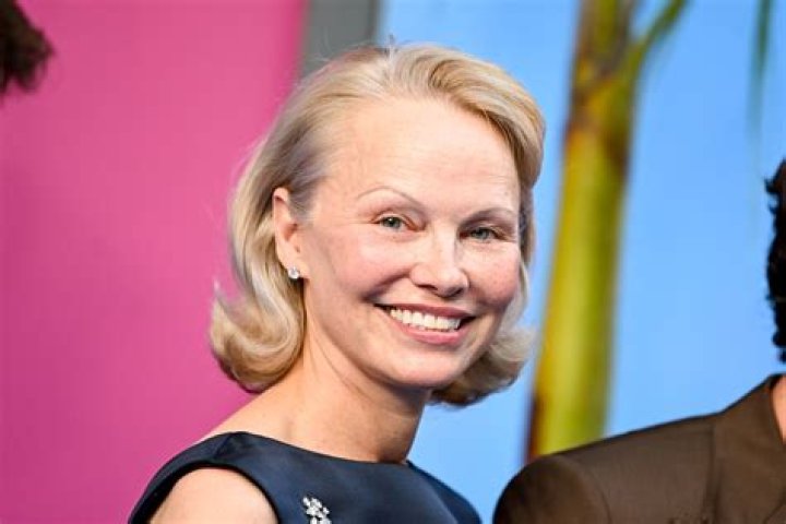 Pamela Gual Net Worth