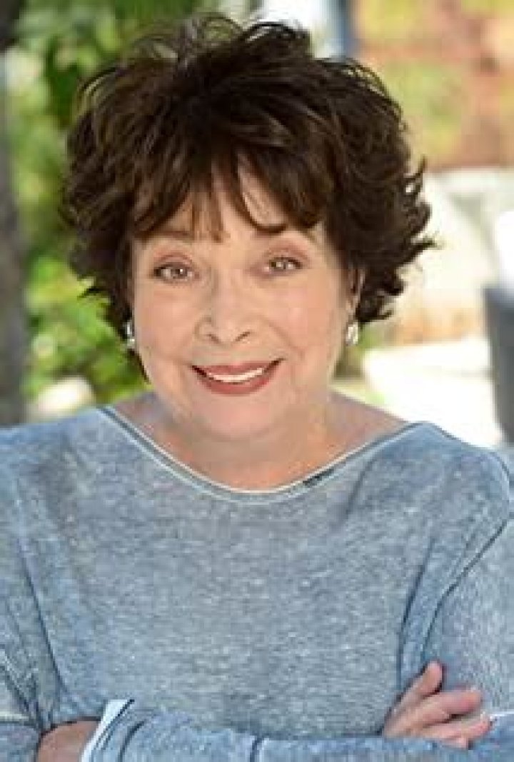 Phoebe Dorin Net Worth