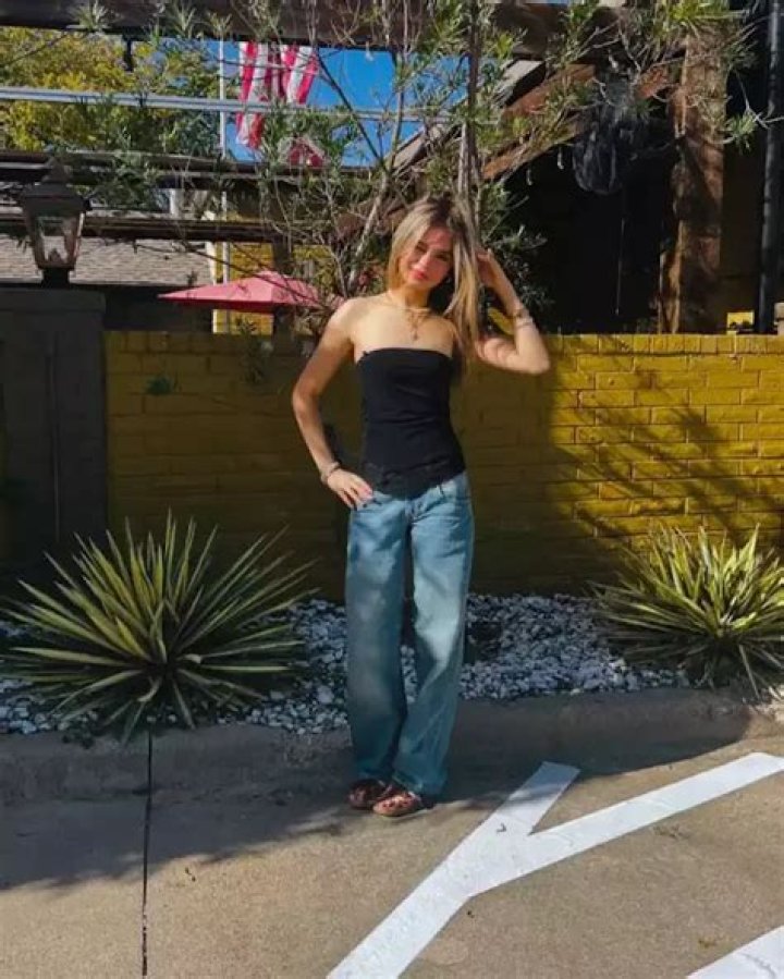 
Preslie Houston Height, Weight, Net Worth, Age, Birthday, Wikipedia, Who, Nationality, Biography 