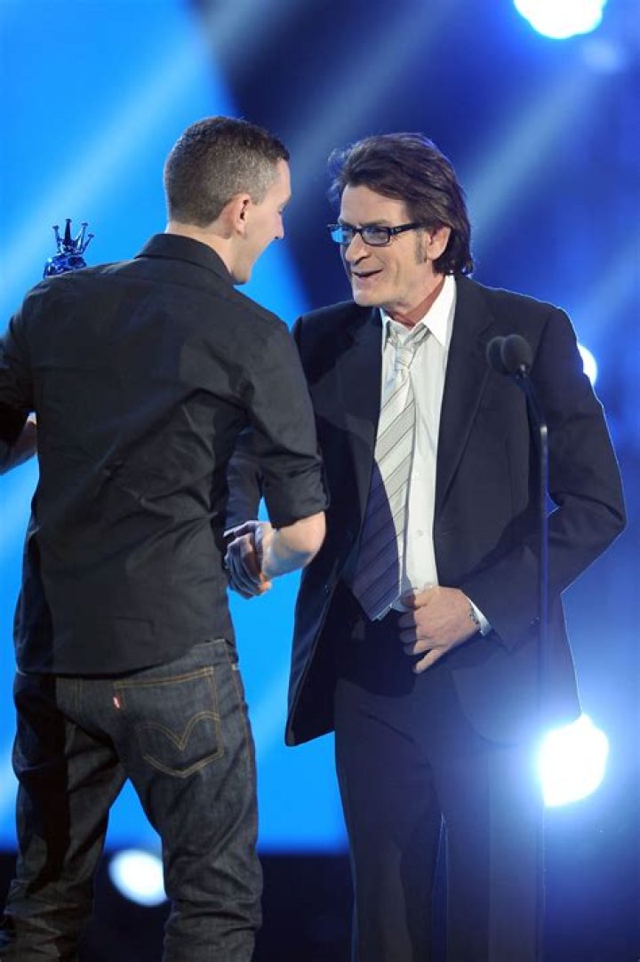 Robert Bowling Net Worth