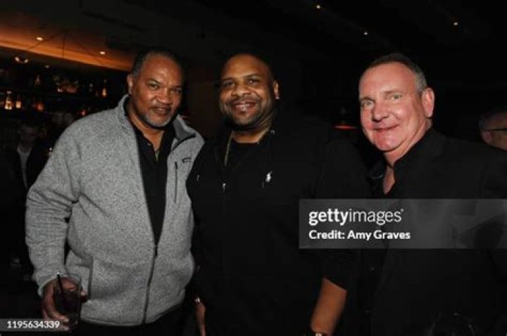 Robert Gasper Net Worth