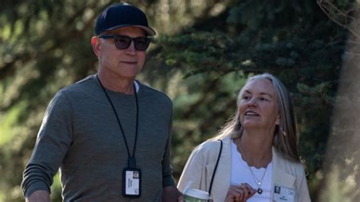 
Roblox Owner: David Baszucki Wife Jan Ellison And Kids, Is Roblox Dying? 