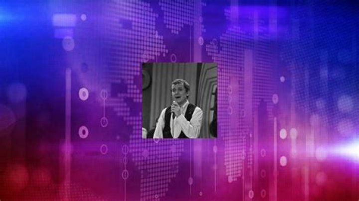 Roger Greenaway Net Worth