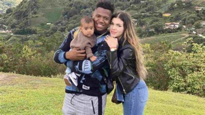 Ronald Acuña Jr. is not Married to Wife. Dating Girlfriend: Eva Luccia. Kids