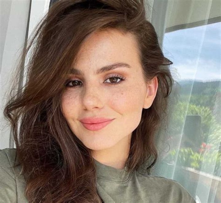 Ruby O. Fee Height, Weight, Net Worth, Age, Birthday, Wikipedia, Who, Nationality, Biography