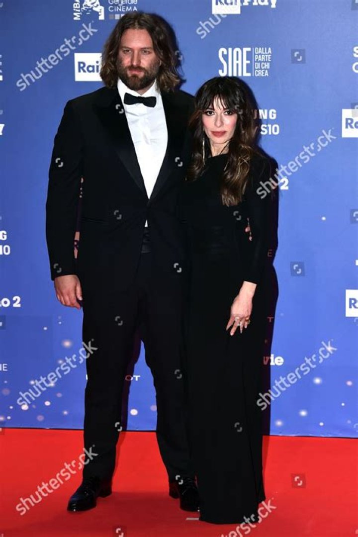 Sabrina Impacciatore Boyfriend Nic George Is Her Plus One At Every Event