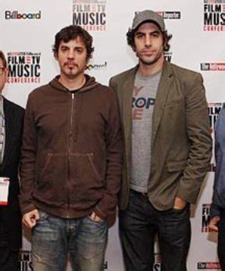 
Sacha Baron Cohen Has Two Siblings Erran Baron And Amnon Baron Cohen 