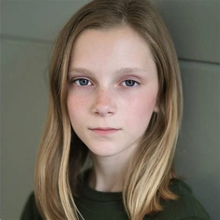 Sachie Capitani Net Worth