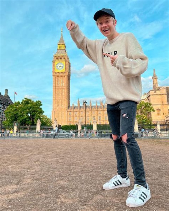Sam Golbach (Youtuber) Wiki, Biography, Age, Height, Weight, Girlfriend, Net Worth, Facts