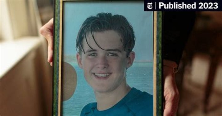 Sarah Arnold Died: A Worcester State University Student Attempted Suicide