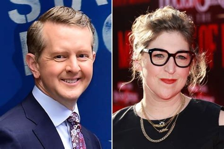 Sarah Whitcomb Net Worth, Income, Salary, Earnings, Biography