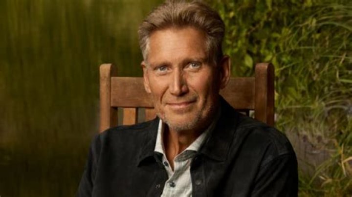 Saul Armendariz Net Worth