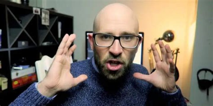 Simon Whistler (TopTenz) Net Worth