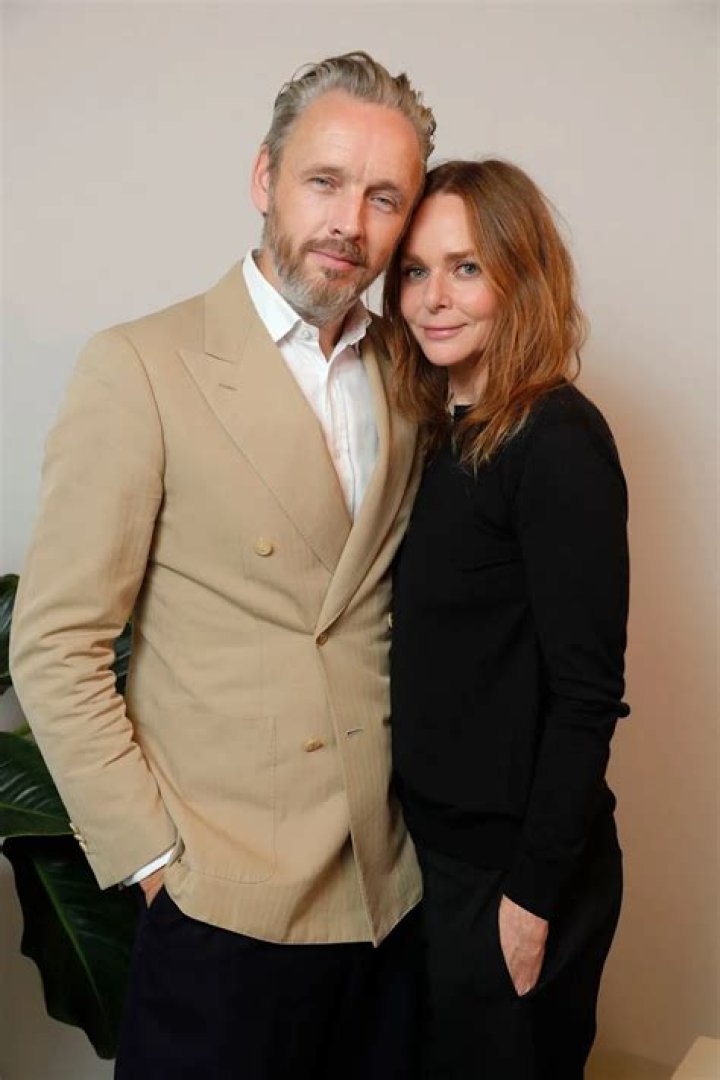 Stella McCartney Bio, Net Worth, Parents, Siblings, Kids, Instagram, Age