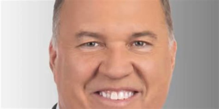 Steve Garagiola WDIV, Bio, Wiki, Age, Net Worth, Wife, Family, Anchor and Height