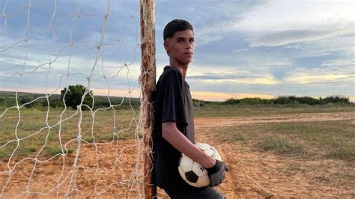 TikTok: Luva De Pedreiro Age (Edad) – How Old Is The Footballer?