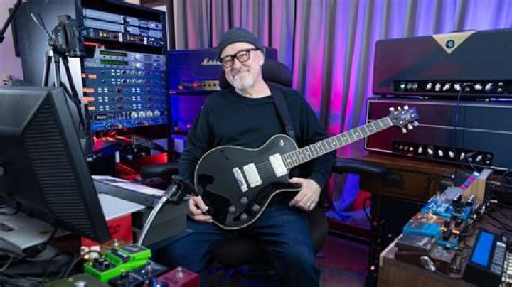 Tim Pearce Net Worth