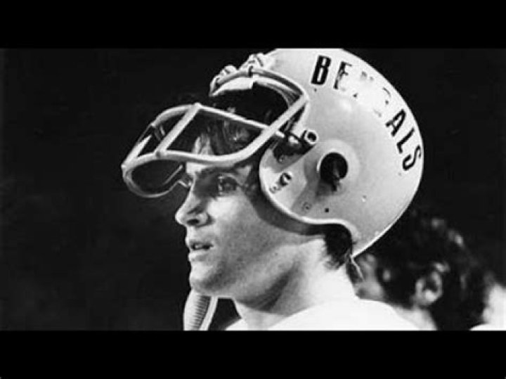 Tommy Casanova Net Worth