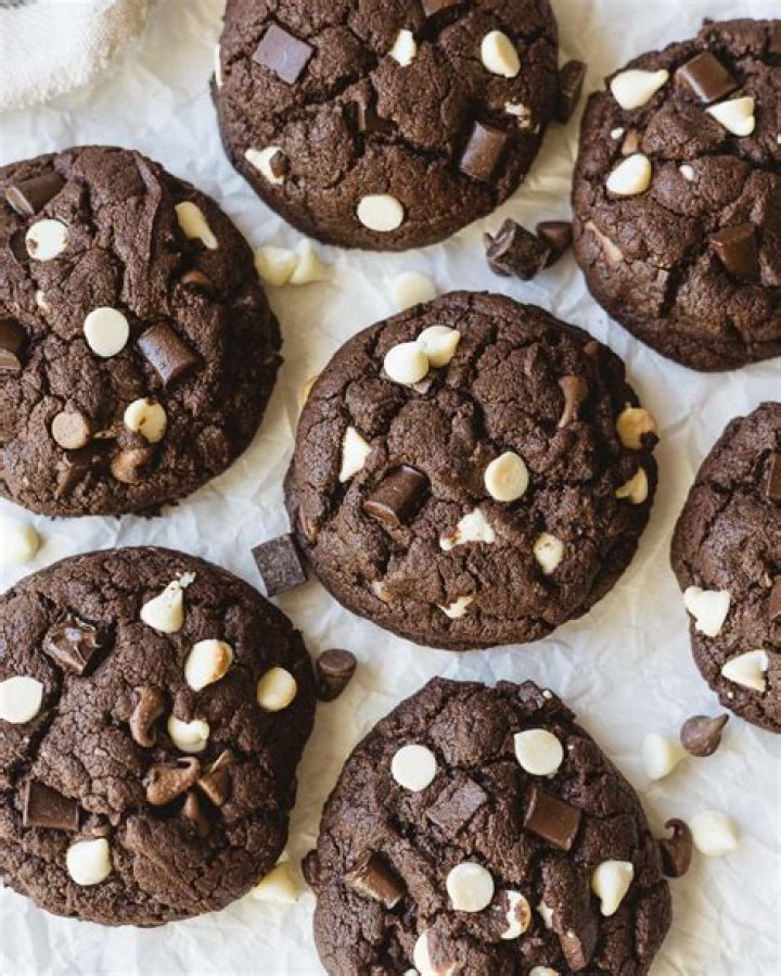 Chocolate Cookies - Celebrating Sweets