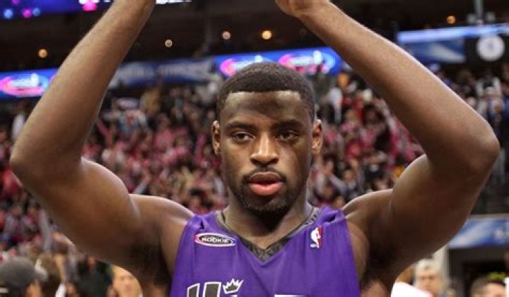 
Tyreke Evans Height, Weight, Net Worth, Age, Birthday, Wikipedia, Who, Nationality, Biography 