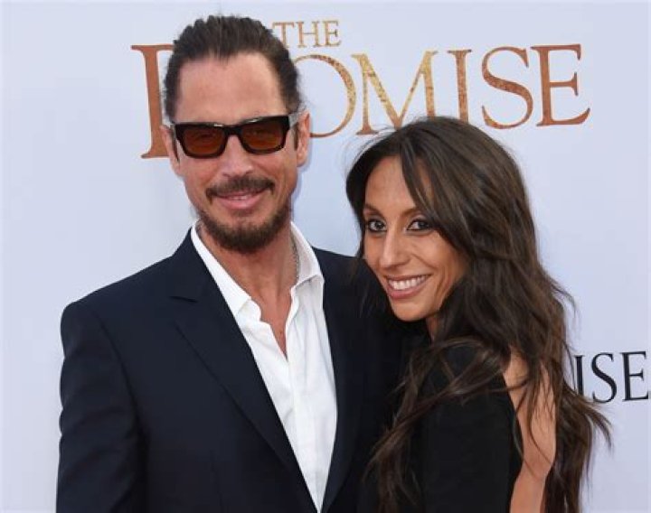 Vicky Karayiannis Wiki Age Height Married Wedding Husband Net Worth