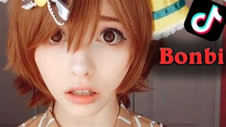 
What is Bonbibonkers gender? Mocha Bean’s Age, Real Name 