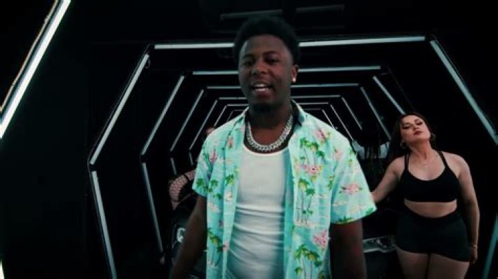 What Is I’m A Finesser A Slick Talker TikTok Song? Trending Music By AirItOut JuJu Making High Waves