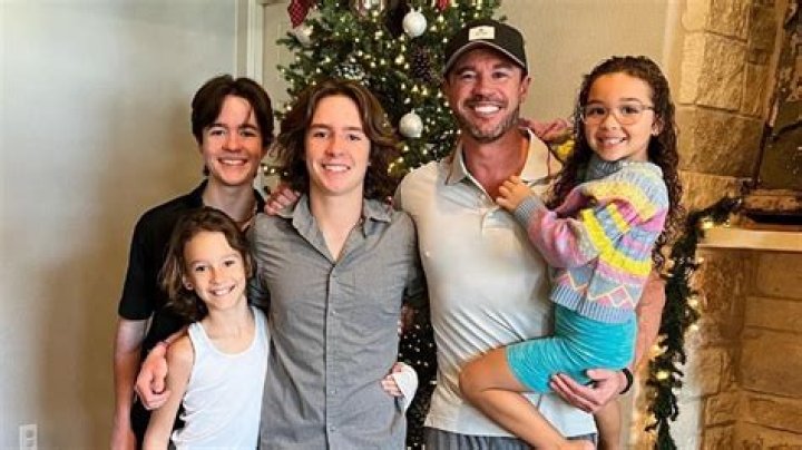 Where Is Dave Hollis Now? Addiction And Double Life – Did He Cheat On Rachel?