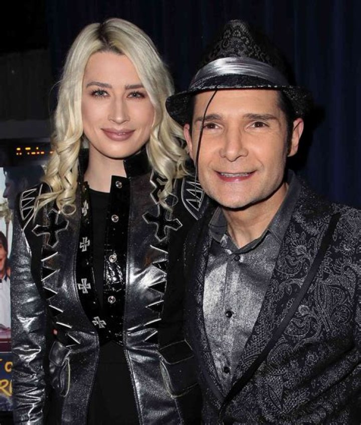 Who did Corey Feldman have a child with? Why did Corey and Susie divorce?