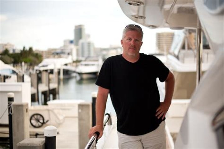 Who Is Ken Cage Airplane Repo? Age Net Worth and Wikipedia