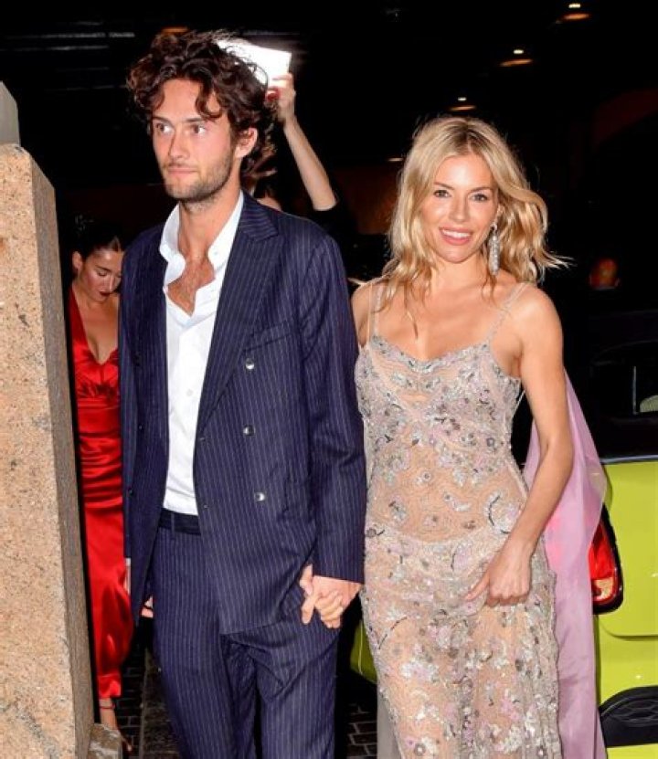
Who Is Tom Sturridge Wife? Dating History And Relationship Timeline With Sienna Miller 