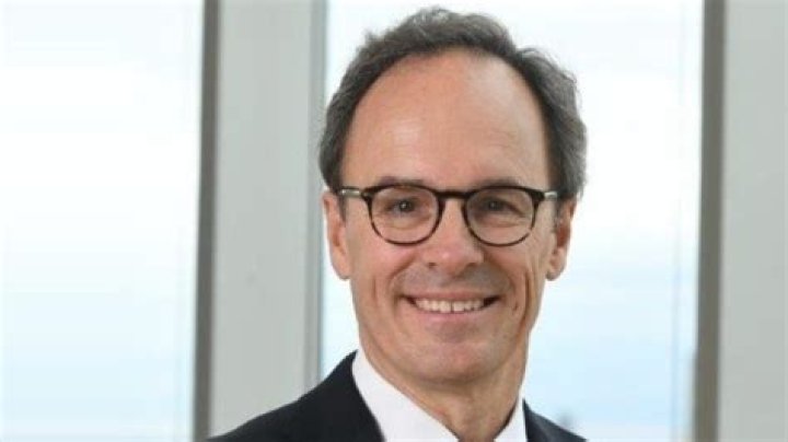 William J. Hochul Jr.