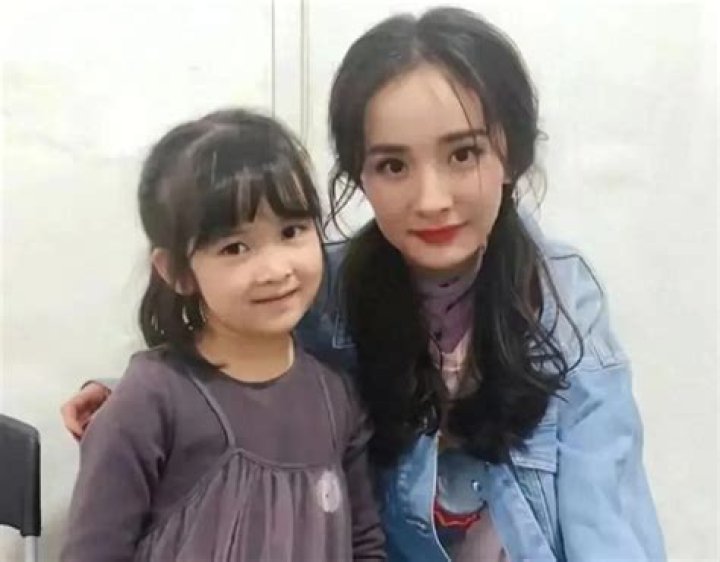 Yang Mi HUsband, Divorce, Rumors, Children, Career, Net worth and Wiki!