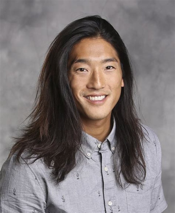 Yung Woo Hwang Net Worth