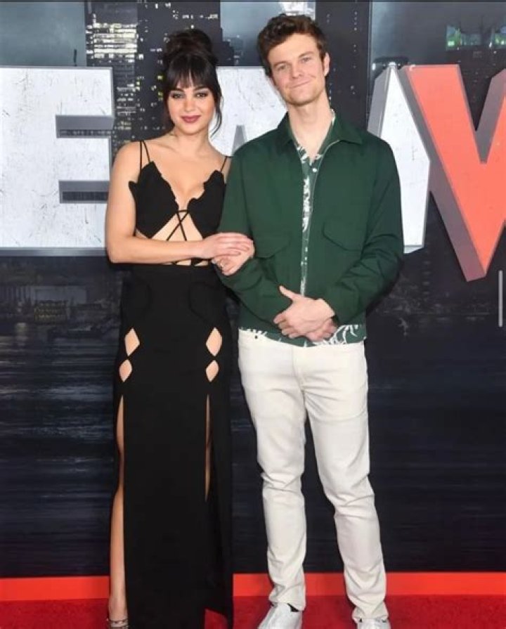 Zoe Grace Quaid Bio, Wiki, Age, Height, Parents, Boyfriend, Footloose, Career, and Net Worth